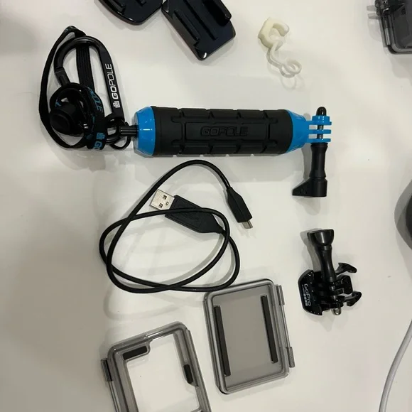 GoPro Hero+LCD - Picture 3 of 5